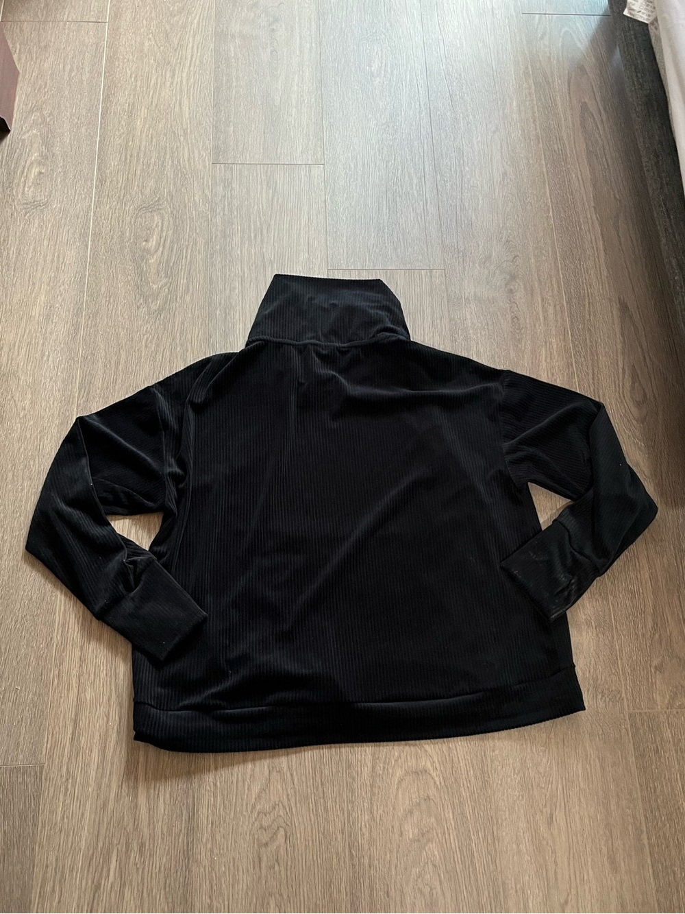 Black Ribbed Drawstring Pullover Size Large - Picture 2 of 3